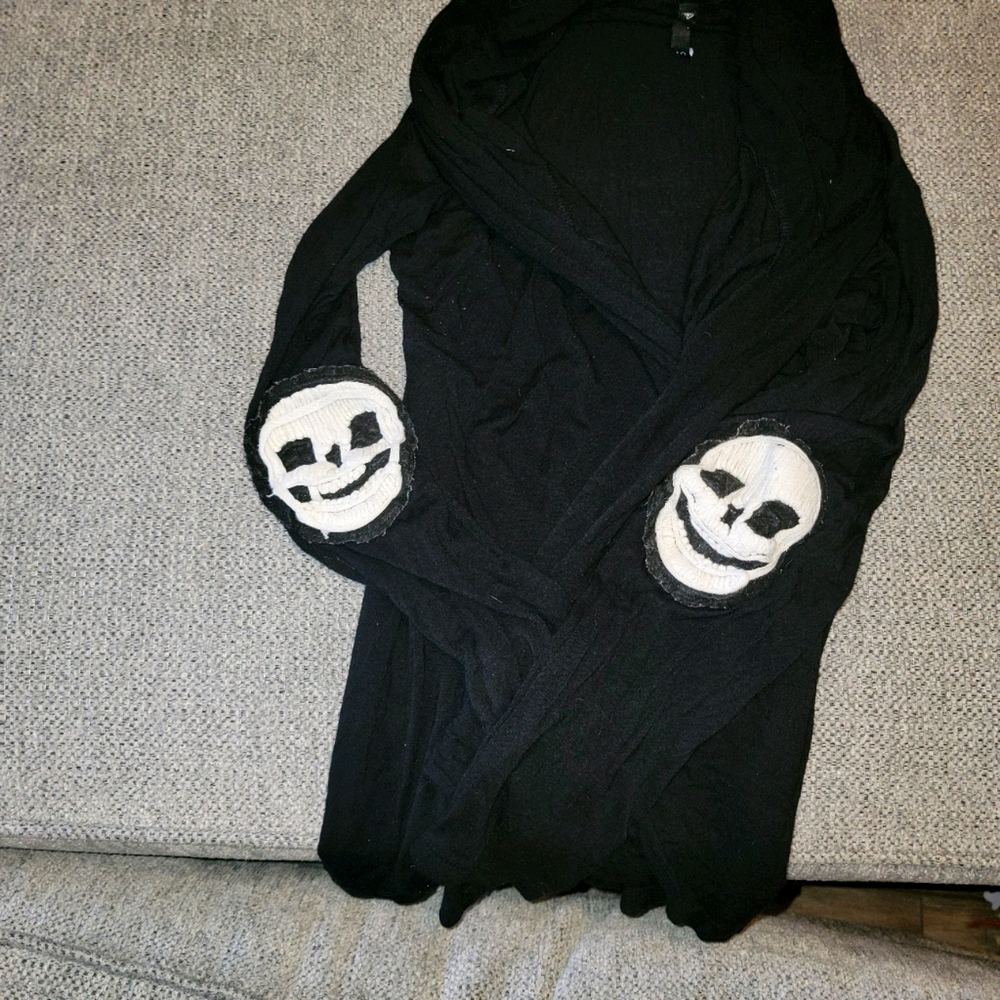 Skull elbows black cardigan